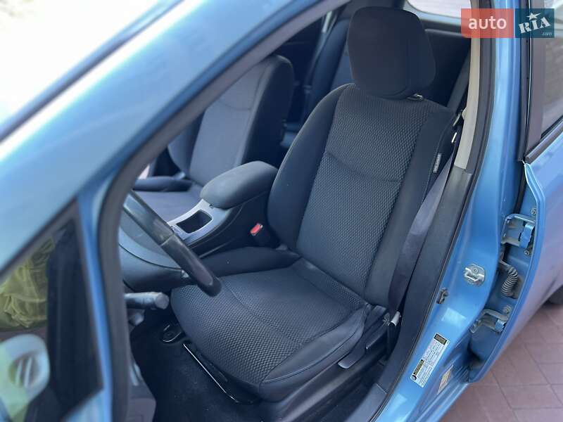 Хэтчбек Nissan Leaf 2015 в Кременчуге фото 17 Хэтчбек Nissan Leaf 2015 в Кременчуге