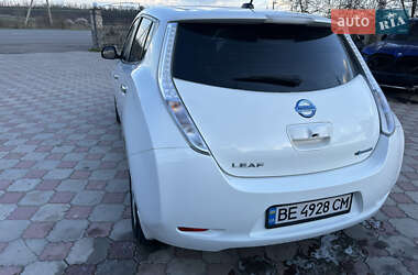 Хетчбек Nissan Leaf 2016 в 