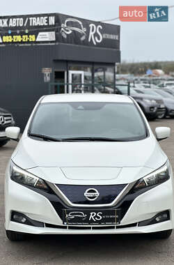Хэтчбек Nissan Leaf 2021 в 
