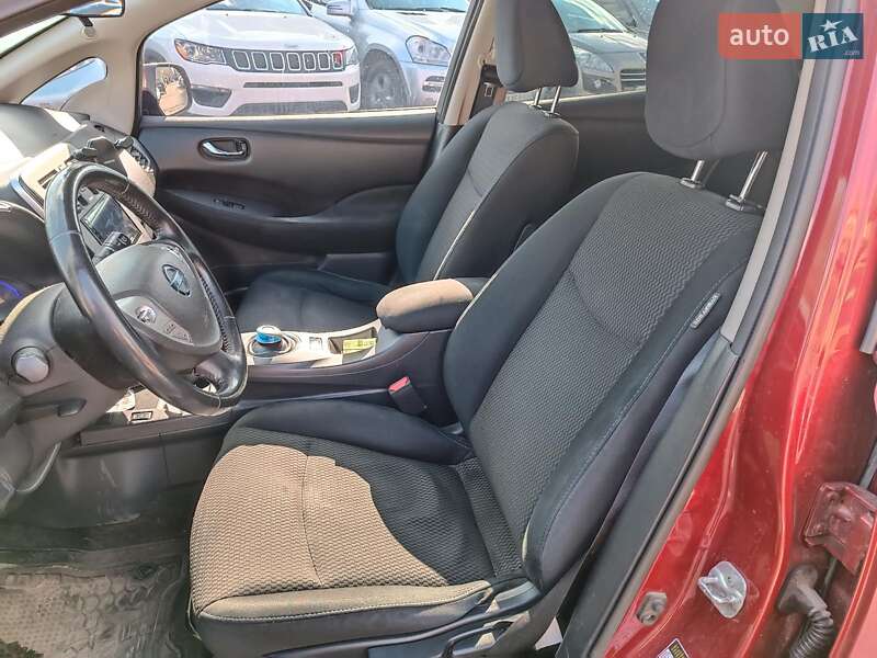 Хэтчбек Nissan Leaf 2015 в Харькове