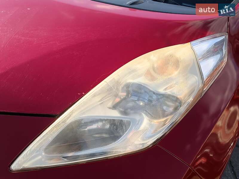 Хэтчбек Nissan Leaf 2015 в Харькове