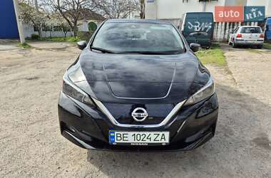 Хетчбек Nissan Leaf 2021 в 