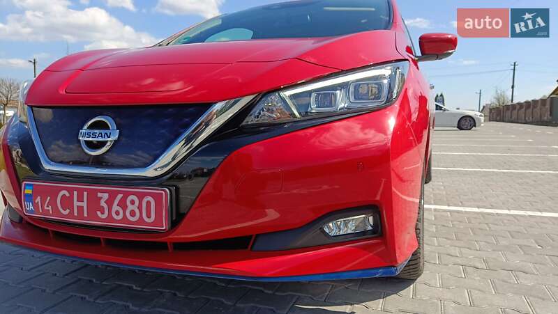 Хэтчбек Nissan Leaf 2019 в Львове