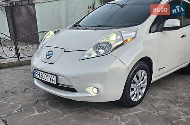 Хэтчбек Nissan Leaf 2016 в Одессе