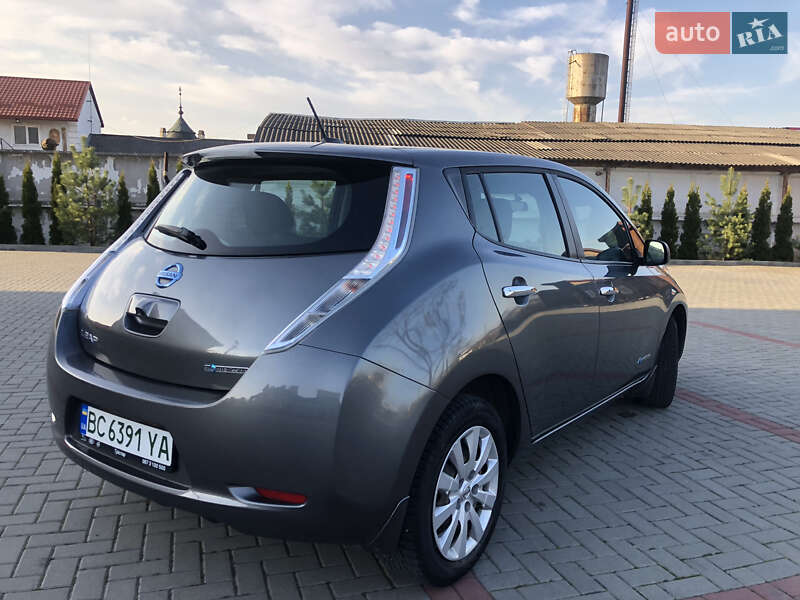 Хэтчбек Nissan Leaf 2017 в Золочеве