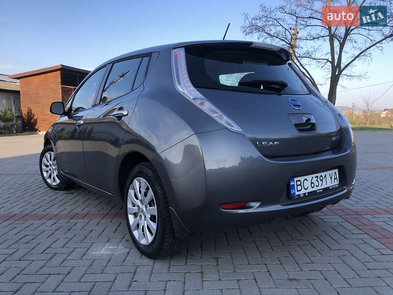 Хэтчбек Nissan Leaf 2017 в Золочеве