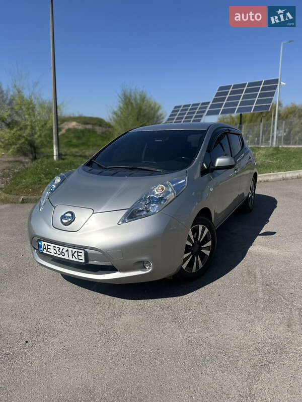 Nissan Leaf 2016