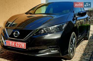 Хэтчбек Nissan Leaf 2020 в Первомайске