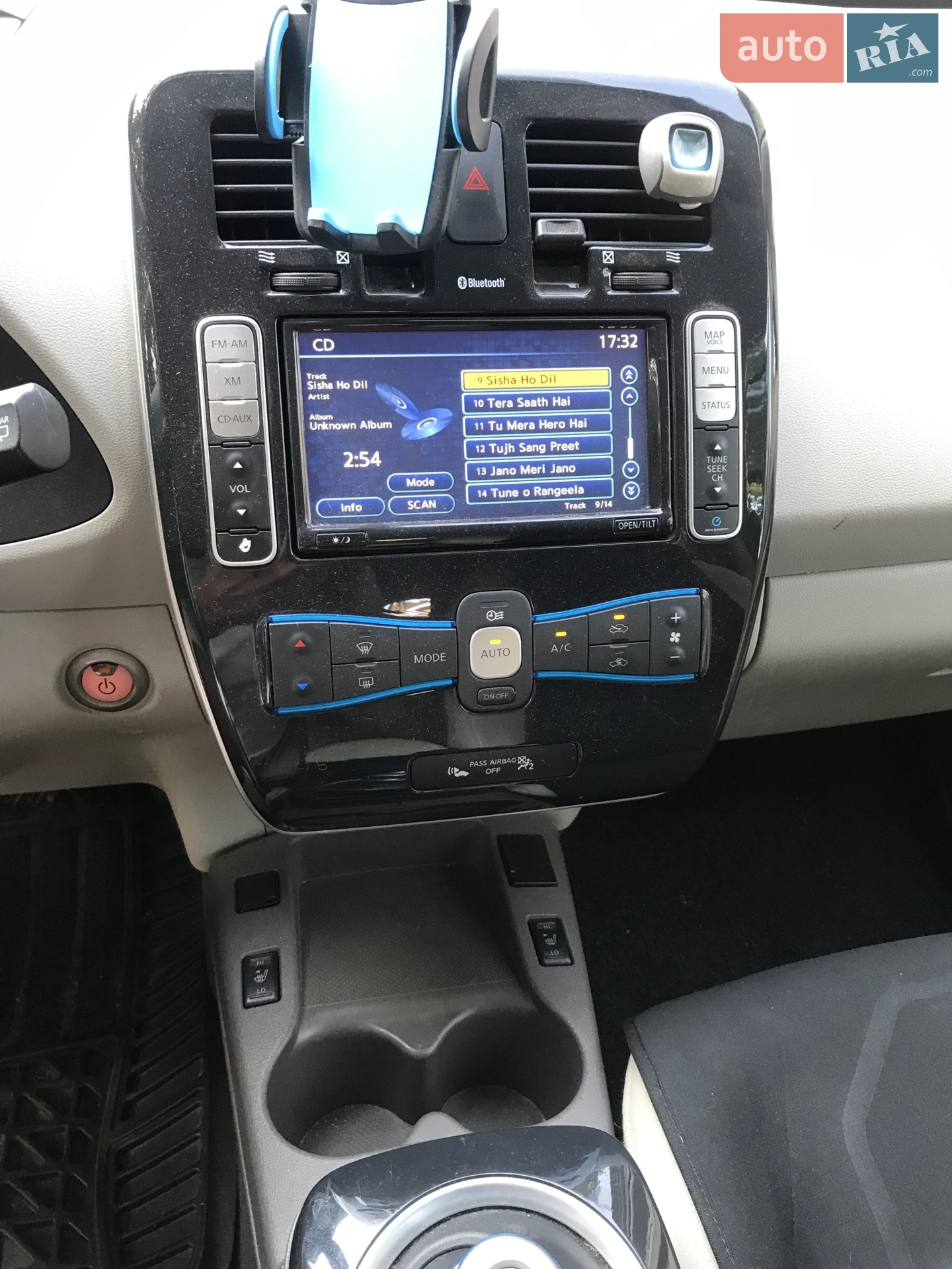 2011 Nissan Leaf - мініатюра 13