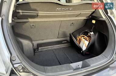 Хэтчбек Nissan Leaf 2014 в 