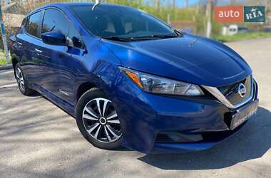 Хэтчбек Nissan Leaf 2018 в Николаеве