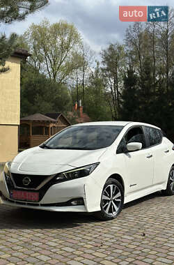 Хетчбек Nissan Leaf 2018 в Львові