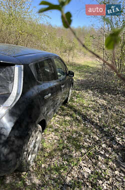 Хэтчбек Nissan Leaf 2012 в 