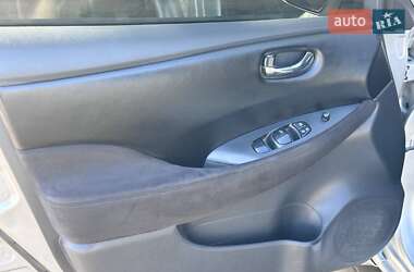 Хетчбек Nissan Leaf 2014 в 