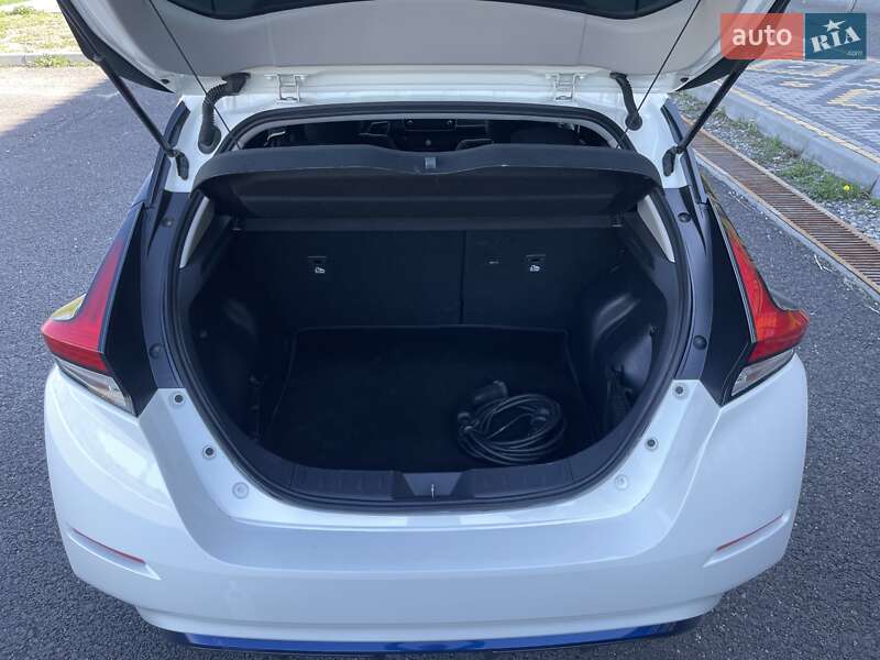 Хетчбек Nissan Leaf 2019 в Тернополі