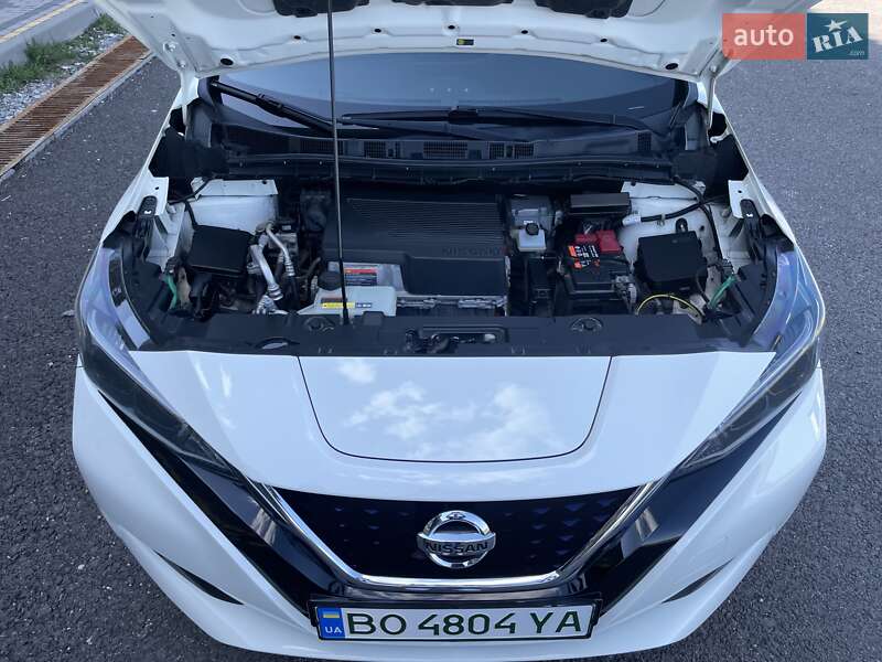 Хетчбек Nissan Leaf 2019 в Тернополі