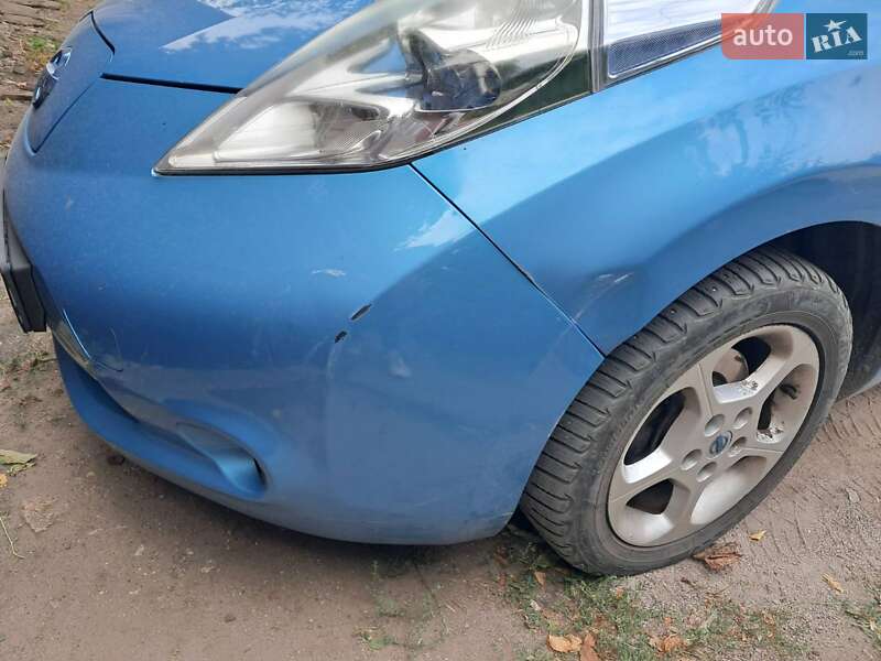 Хетчбек Nissan Leaf 2012 в Кропивницькому фото 14 Хетчбек Nissan Leaf 2012 в Кропивницькому