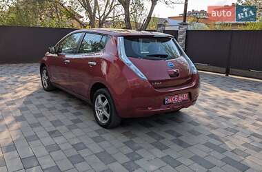 Хэтчбек Nissan Leaf 2014 в 