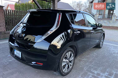 Хэтчбек Nissan Leaf 2016 в Черновцах