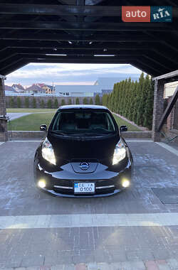 Хэтчбек Nissan Leaf 2016 в Черновцах