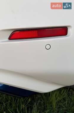 Хэтчбек Nissan Leaf 2020 в 