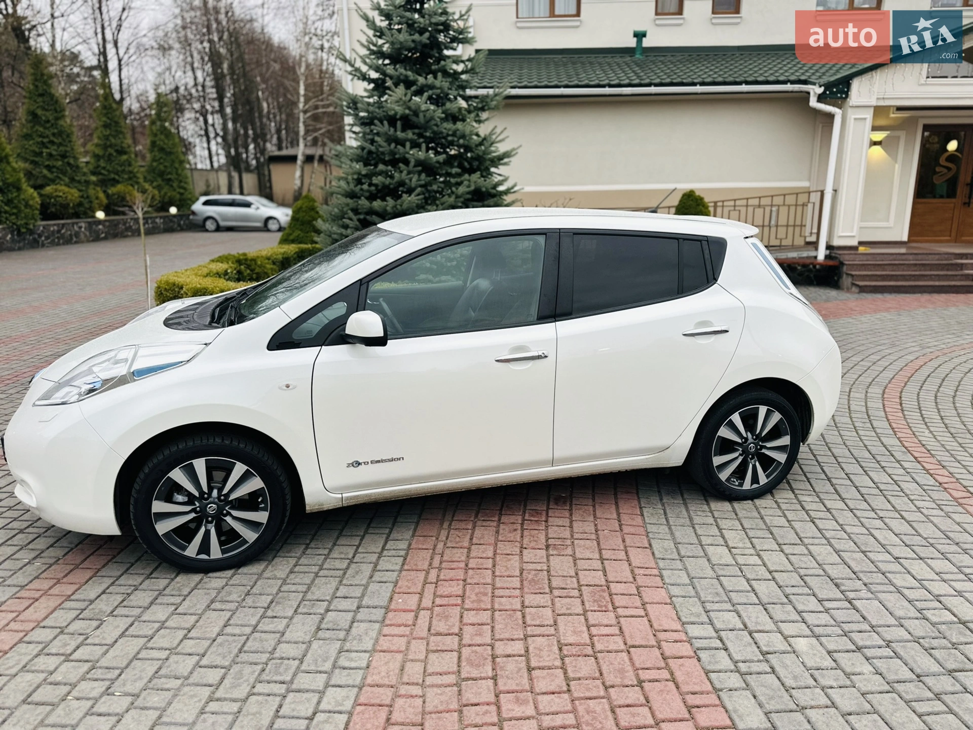 2014 Nissan Leaf - мініатюра 9