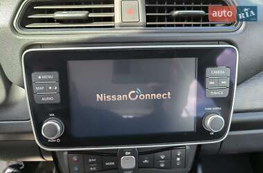 Хэтчбек Nissan Leaf 2021 в 