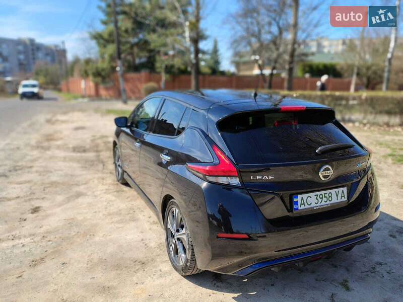 Хэтчбек Nissan Leaf 2018 в Луцке