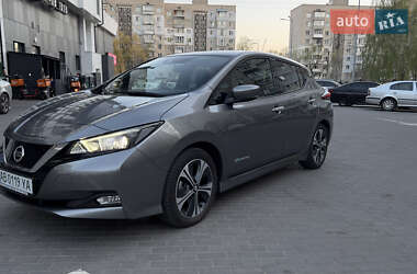 Хэтчбек Nissan Leaf 2020 в Виннице