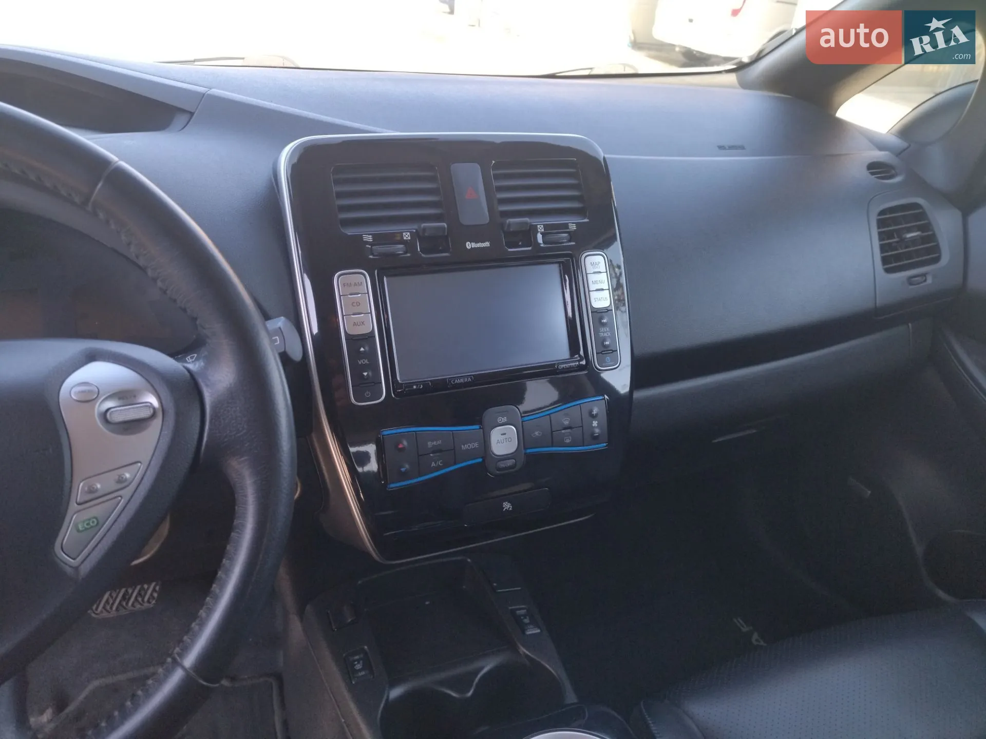 2015 Nissan Leaf - мініатюра 8