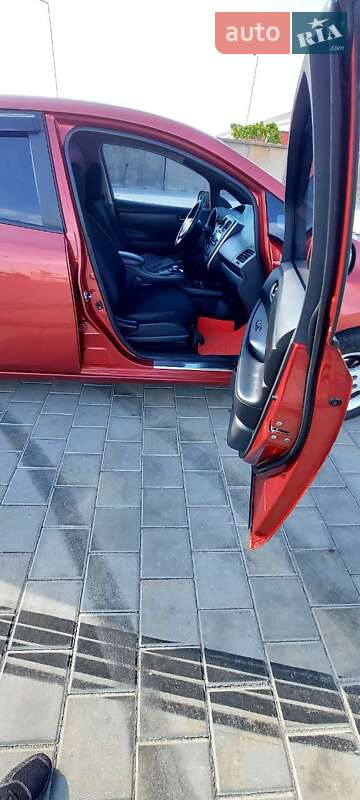 Хетчбек Nissan Leaf 2013 в Черкасах фото 14 Хетчбек Nissan Leaf 2013 в Черкасах