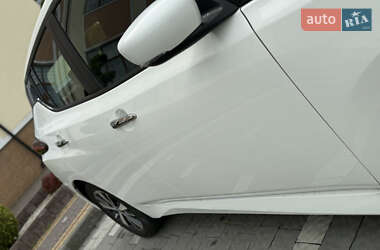 Хетчбек Nissan Leaf 2021 в 