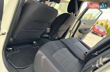 Хетчбек Nissan Leaf 2021 в 