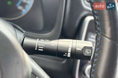 Хетчбек Nissan Leaf 2021 в 