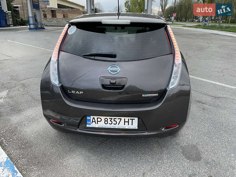 Хетчбек Nissan Leaf 2016 в Запоріжжі