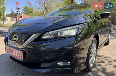 Хэтчбек Nissan Leaf 2018 в Николаеве