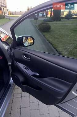 Хэтчбек Nissan Leaf 2014 в 