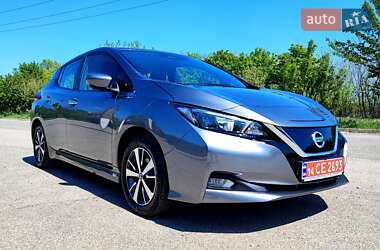 Хэтчбек Nissan Leaf 2021 в Днепре