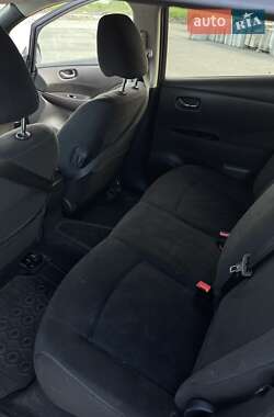 Хетчбек Nissan Leaf 2013 в 