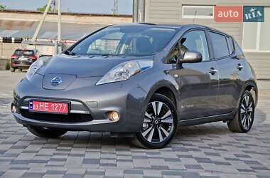 Хэтчбек Nissan Leaf 2017 в 