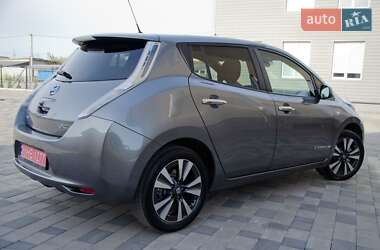Хэтчбек Nissan Leaf 2017 в 