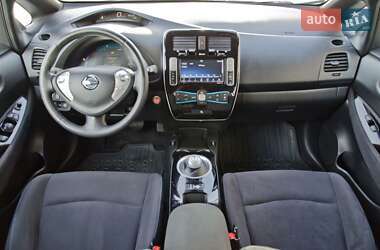 Хэтчбек Nissan Leaf 2017 в 