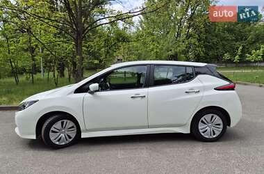 Хетчбек Nissan Leaf 2021 в 