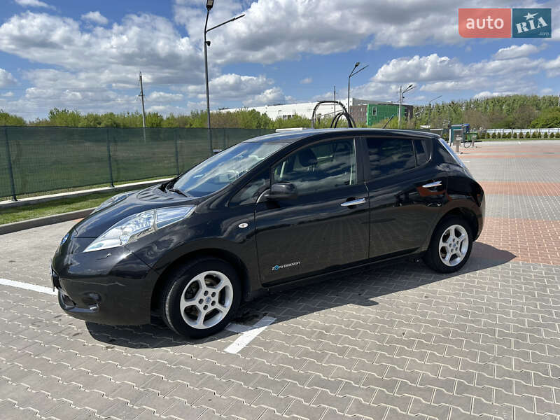 Nissan Leaf 2014