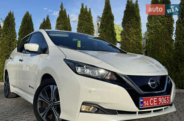 Хэтчбек Nissan Leaf 2019 в 