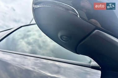 Хетчбек Nissan Leaf 2019 в 
