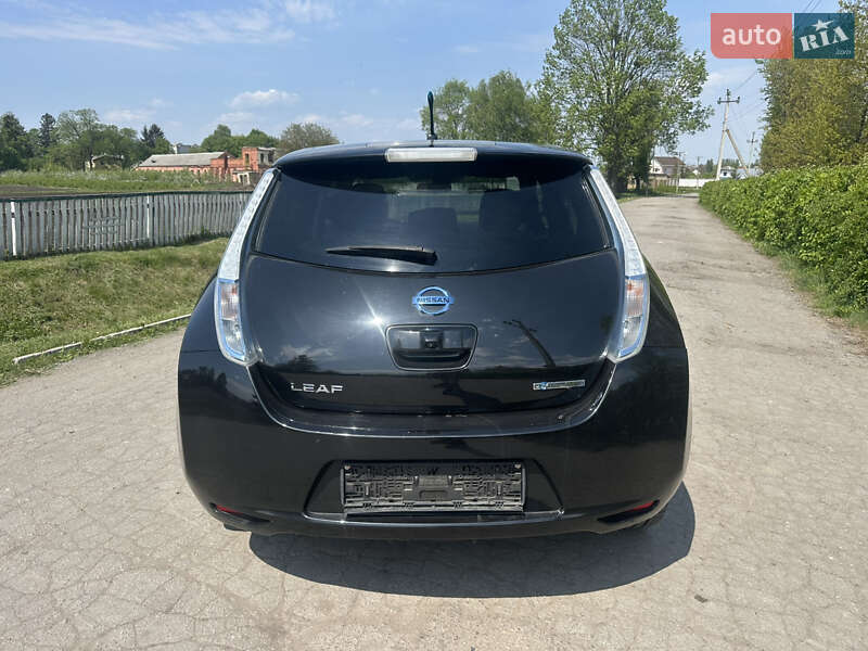 Хетчбек Nissan Leaf 2014 в Житомирі