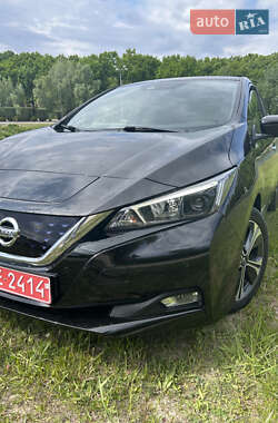 Хэтчбек Nissan Leaf 2018 в Днепре