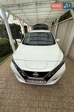 Хэтчбек Nissan Leaf 2019 в Одессе