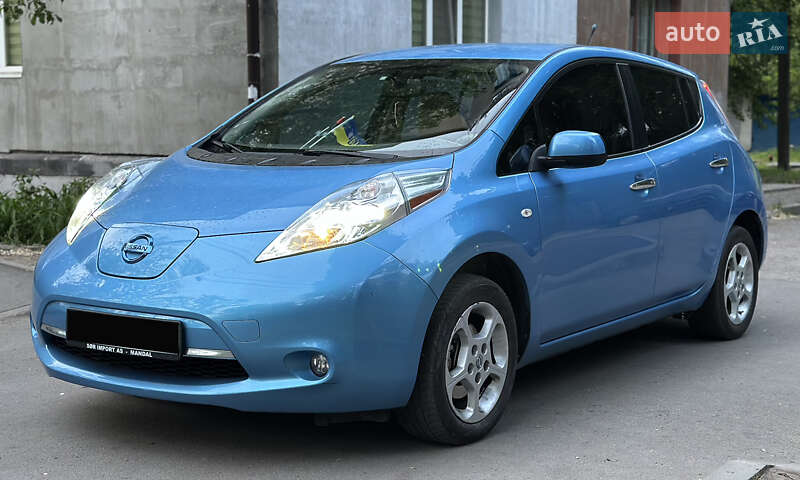 Nissan Leaf 2012